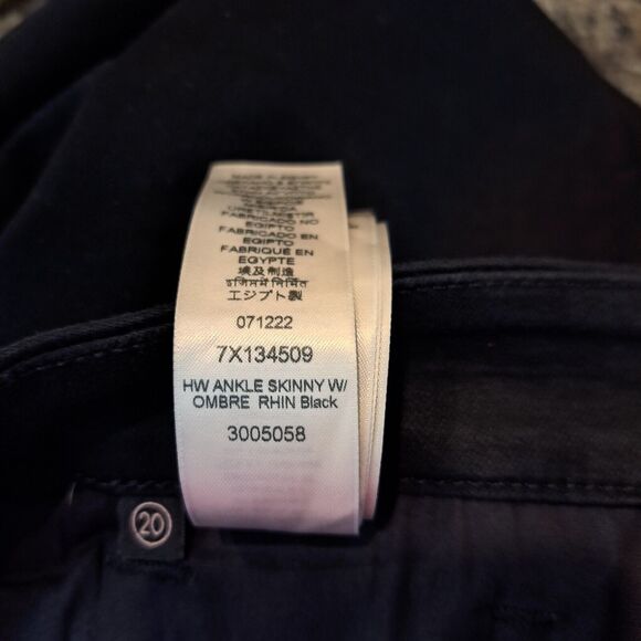 7 For All Mankind Gen 7 Black Bejeweled Jeans Sculpting Women's Plus Size 20 NWT - Picture 15 of 16